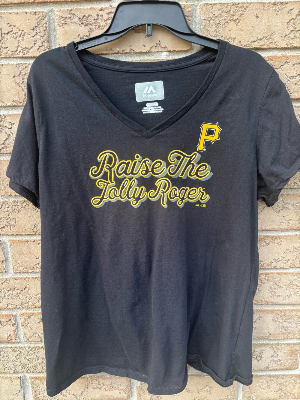 Pittsburgh Pirates Women’s XL T-Shirt NWOT